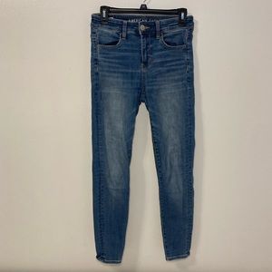 American Eagle Medium Wash High Rise Skinny Jeans size 4P